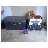 2 bins & 1 box of christmas items. As shown. Entry bench setee. As shown. CASH ON SITE ONLY. PICKUP IS TUESDAY MAY 26TH FROM 11 AM TO 4 PM ONLY. THERE IS NO OTHER OPPORTUNITY TO PICK UP YOUR ITEM THAN