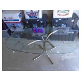 Glass top table. Approx 60 x 30?. As shown. Entry bench setee. As shown. CASH ON SITE ONLY. PICKUP IS TUESDAY MAY 26TH FROM 11 AM TO 4 PM ONLY. THERE IS NO OTHER OPPORTUNITY TO PICK UP YOUR ITEM THAN 