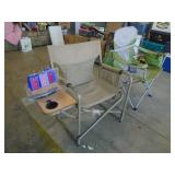 1 folding chair. Green chair is not inlcuded as shown in pics. CASH ON SITE ONLY. PICKUP IS TUESDAY MAY 26TH FROM 11 AM TO 4 PM ONLY. THERE IS NO OTHER OPPORTUNITY TO PICK UP YOUR TIEM THAN THIS TIME 