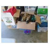 Boxes of clothes. As shown. CASH ON SITE ONLY. PICKUP IS TUESDAY MAY 26TH FROM 11 AM TO 4 PM ONLY. THERE IS NO OTHER OPPORTUNITY TO PICK UP YOUR TIEM THAN THIS TIME & REGARDLESS WHAT THE SCHEDULE STAT