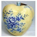 Yellow & Blue Floral Porcelain Décor plus Russian Nesting Dolls