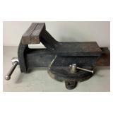 Ryobi 6" Bench Grinder and 6" Bench Vise
