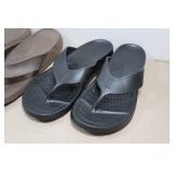 *4* Pairs of Nuusol Sandals - Women
