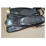 Cressi Adult Rondine Palau Fin Snorkel Set - Fin Size S/M