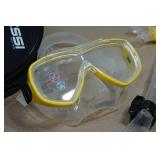 Cressi Adult Rondine Palau Fin Snorkel Set - Fin Size S/M