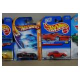 *12* Hot Wheels