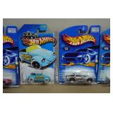*12* Hot Wheels