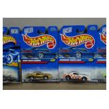 *12* Hot Wheels