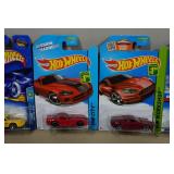 *12* Hot Wheels