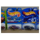 *12* Hot Wheels