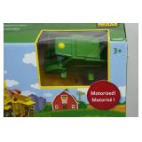 John Deere Motorized Big Loader Play Set