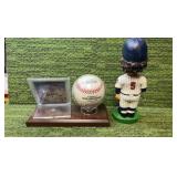 Roy Smalley 1987 World Series Champions Inscribed & Autographed Baseball & BOBBLE HEAD w/ Donruss Baseball Card