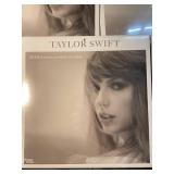 C4 - Taylor Swift 2026 Official 16-month Calendars (Lot of 5)
