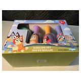 D2 - Bluey Bowling Set