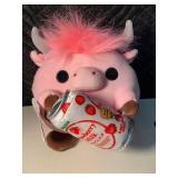 NY 1 - Zuru Snackles Strawberry Milk Plush