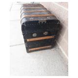 Victorian Antique Steamer Trunk With Original Paper Lining & Lift-Out Tray