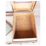 Victorian Antique Steamer Trunk With Original Paper Lining & Lift-Out Tray
