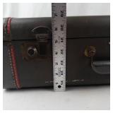 Vintage Monarch Luggage Hard-Sided Suitcase - No Key