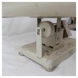 Health-O-Meter Vintage Stork Scale Beam Baby Scale