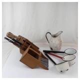 Mixed Lot Rustic Wooden Berry Picker Tool & Enamel Berry Scoops