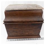 Vintage Edison Cylinder Phonograph in Wooden Case