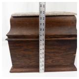 Vintage Edison Cylinder Phonograph in Wooden Case