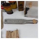 Vintage Gun Oil, Shot Bags & Split Shot Mold Mixed Lot