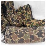 Icebreaker Camo Insulated Winter Gear (Lot of 3) Size Large.