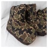 Icebreaker Camo Insulated Winter Gear (Lot of 3) Size Large.