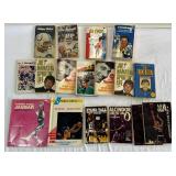 Large Lot og Vintage Basketball and Football Books w/ Big Stars