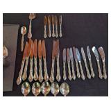 Towle Sterling Silver Flatware Assortment With Knives