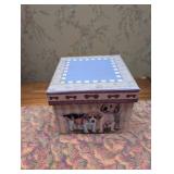 Decorative Dog-Themed Storage Box With Removable Tray