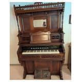 Victorian Cottage Upright Reed Organ