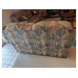 Matching 2-piece Sofa Set With Duck Pillows