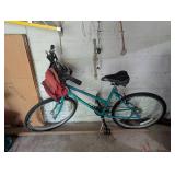 Schwinn Woodlands Hybrid Bicycle With Rear Bag