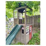 Outdoor Two-Level Kid Craft Child
