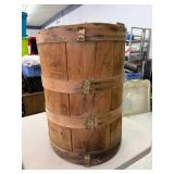Vintage Wood Shipping Barrel with Cover