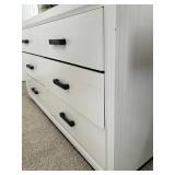 White Bedroom Set With Dresser, 2 Nightstands & New Mirror