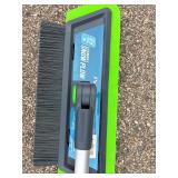Automotive Winter & Cleaning Accessories Mixed Lot