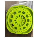 Hydrapeak Thermos, Salad Spinner, Cooling Rack & Pink Custard Cups Mixed Lot