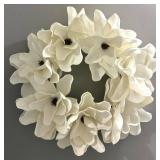 White Floral Wreath & Decorative Cylinder Bathroom Decor Mixed Lot