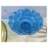 (CS) Vintage Colored Glass Bowls...