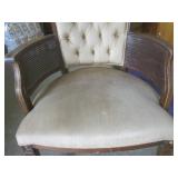 (BR1) Vintage Mid-Century Tuffed wi...