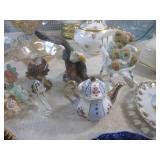(EW7) Lot of Asoorted Decor, Figuri...
