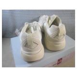 (CS) Pair of Women