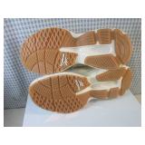 (CS) Pair of Women