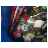 (F-2) Tote of Chrismas Decor, Elect...