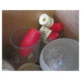 (F-0) Assorted Salt & Pepper Shaker...