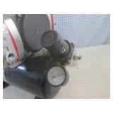 (BR3) Small Air Compressor...