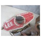 (BR3) Lee Lead Melting Pot and Othe...